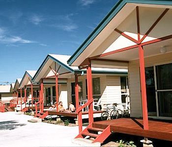 Dolphin Sands Holiday Cabins Кофс-Гарбор Екстер'єр фото